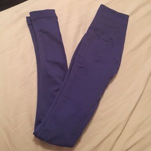 Lululemon zone in thigh. Size 2