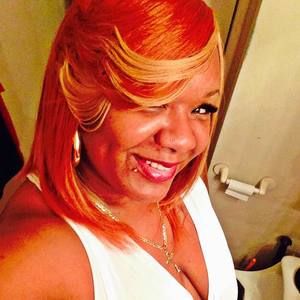 Meet your Posher, Sharon