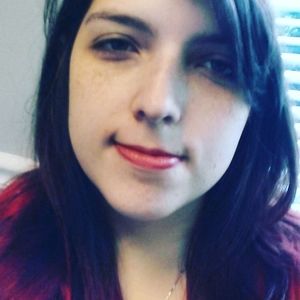 Meet your Posher, Adriana