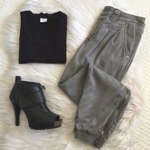 7 FOR ALL MANKIND PANTS