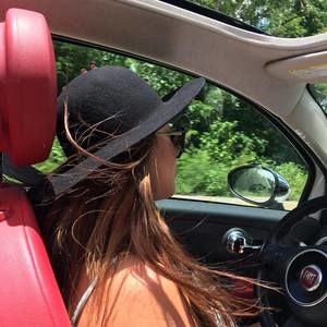 Meet your Posher, Anne