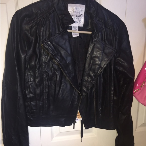 Leather jacket