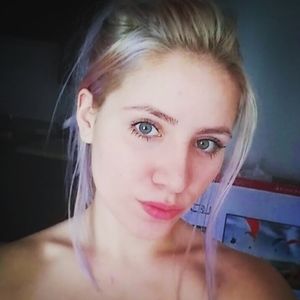 Meet your Posher, Alicia