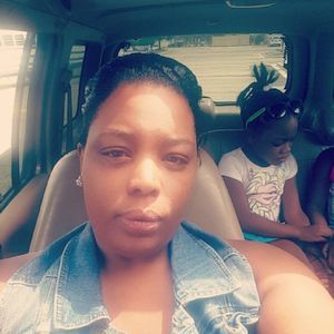 Meet your Posher, Carla