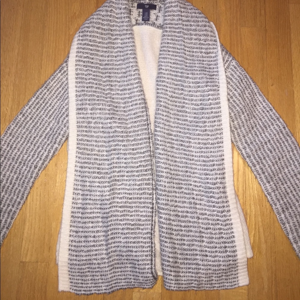 Grey and white sweater from the Gap.