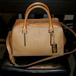 Vince Camuto Leather crossbody*temp price drop*