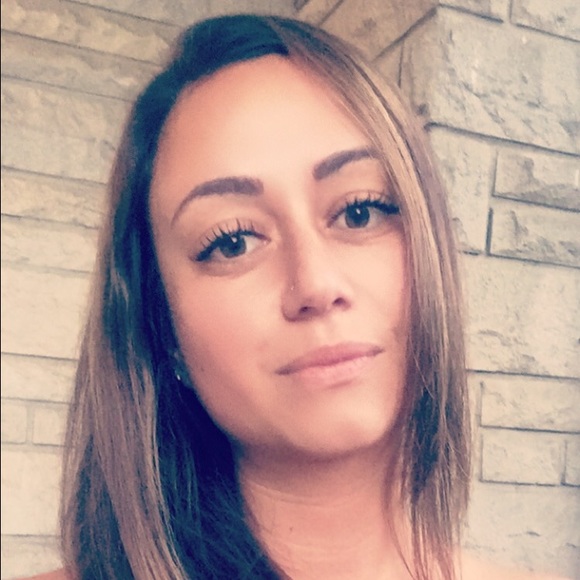 Meet your Posher, Lori - Picture 1 of 1