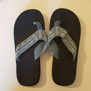 Reef flip flops