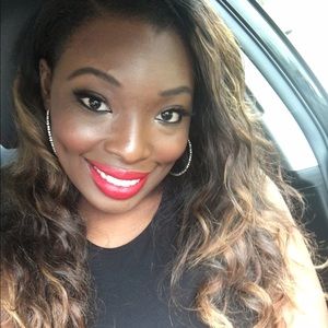 Meet your Posher, Deondrea