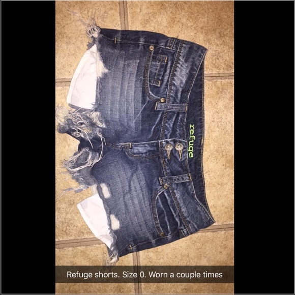 Refuge shorts - Picture 1 of 1