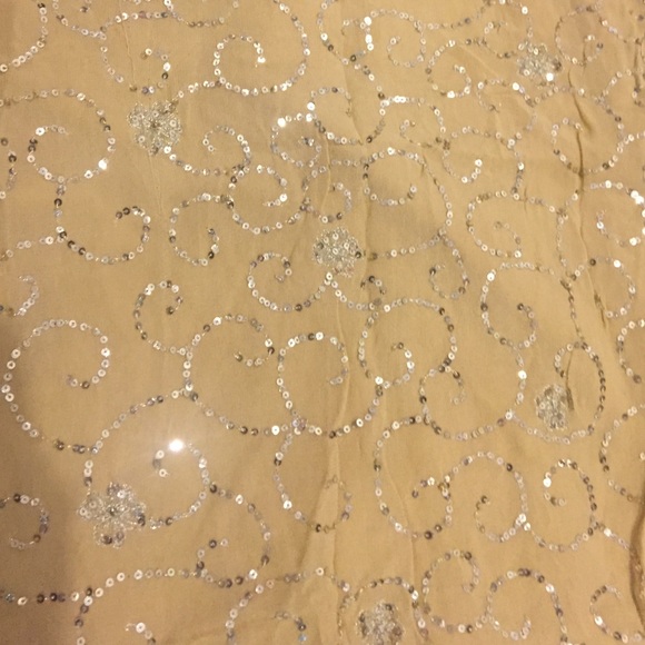 Embellished tunic - Picture 3 of 4