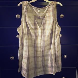 👠FLASH SALE! BNWT! Old Navy Swing Top! 😍