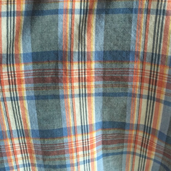 Gap Plaid Button-Down Top - Picture 3 of 3
