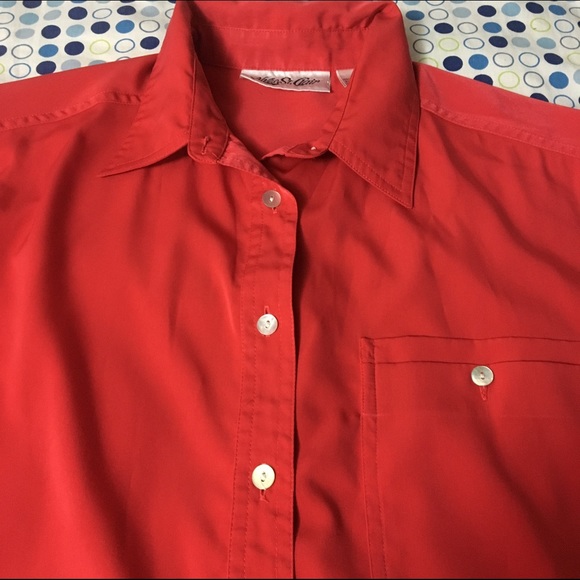 Yves Saint Clair Tops - Red Short Sleeved Button Up Top