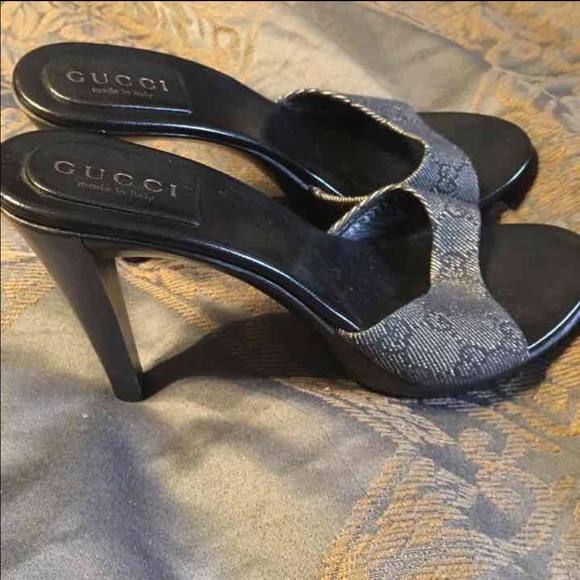 Gucci Pumps. New - Picture 3 of 3