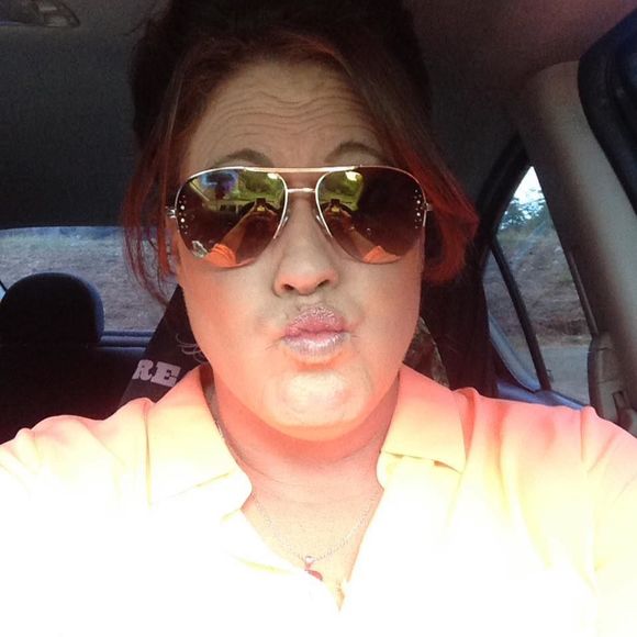 Meet your Posher, Chris - Picture 1 of 1