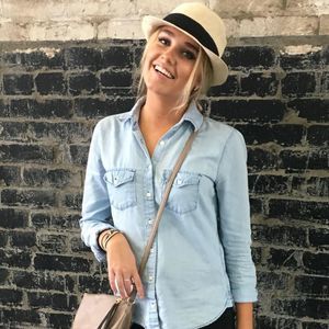 Meet your Posher, Samantha