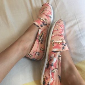 Palm Tree Sunset Toms