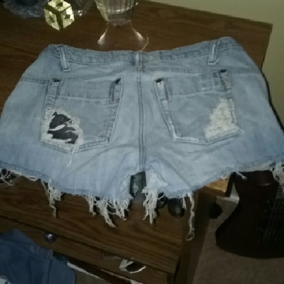 Shorts - Picture 2 of 2