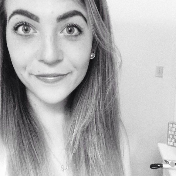 Meet your Posher, Krista - Picture 1 of 1