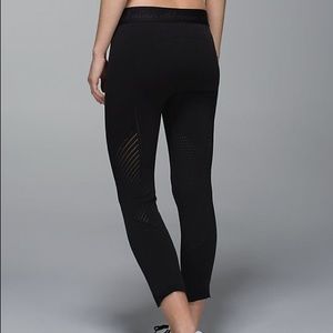Lululemon warp knit tight