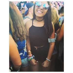 Meet your Posher, Sharon