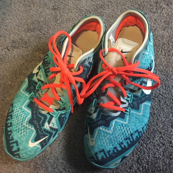 Size 8 Nike free TR fit 4