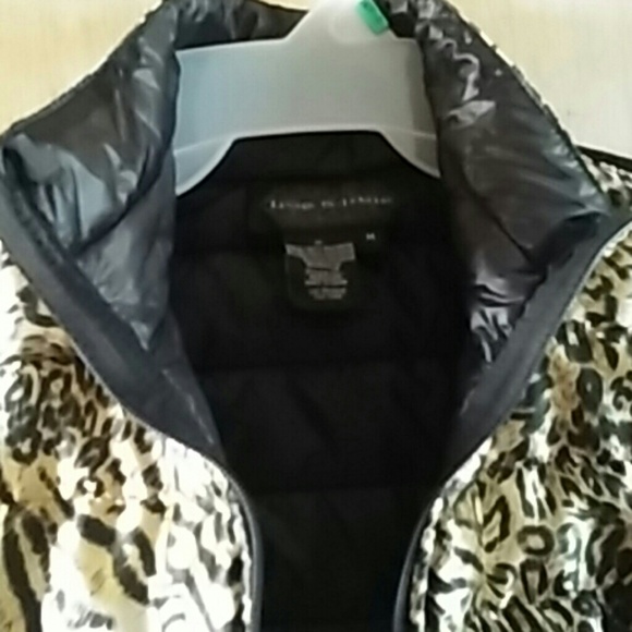 Live a Little soft puffer vest - Picture 2 of 4