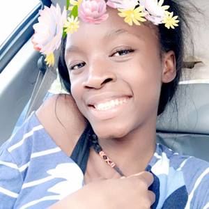 Meet your Posher, Christiana