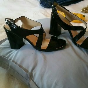 Pretty black sandal