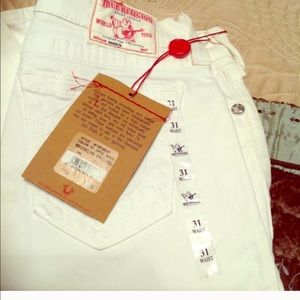 TRUE RELIGIONS NWT