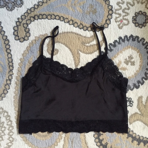 Brandy Melville Dionne silk tank