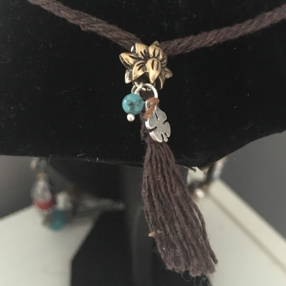 Fun Statement Necklace - Picture 4 of 4