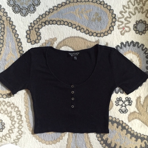 Topshop rib button crop top (similar to AA)