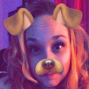 Meet your Posher, Jenn