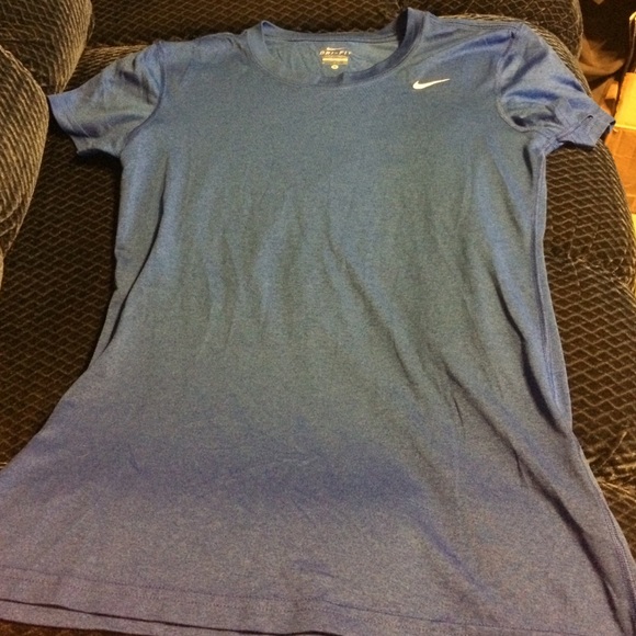 Nike dri-fit t-shirt