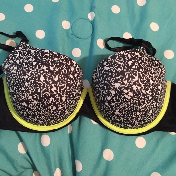 PINK lightly lined bra