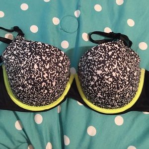 PINK lightly lined bra