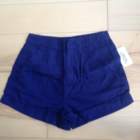 Forever 21 navy linen cuffed lightweight shorts