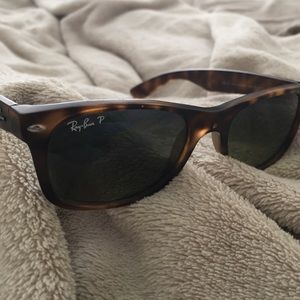 Polarized Authentic!! Ray Bans