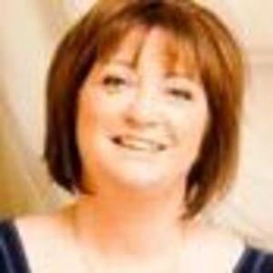 Meet your Posher, Elaine