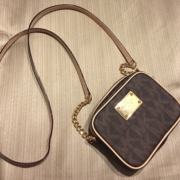 🚫SOLD🚫Michael Kors Jet Set Crossbody