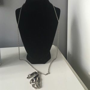 Loft Giraffe Necklace