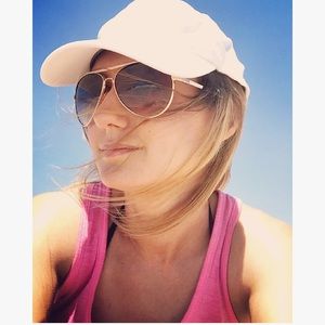 Meet your Posher, Rachrl