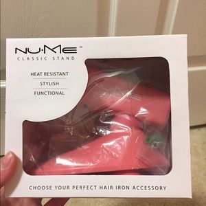 Nume hot tools stand