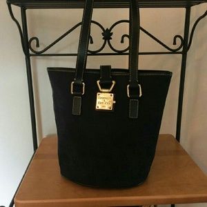 Dooney & Bourke