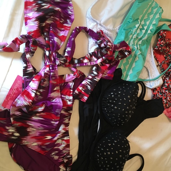 Swimsuit bundle - Picture 4 of 4