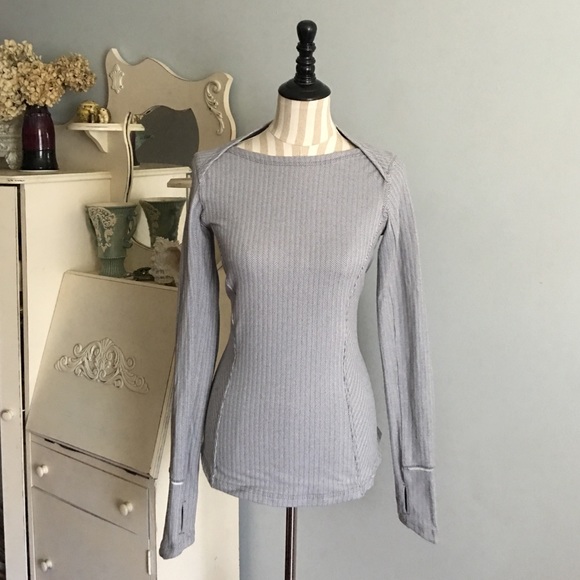 Lululemon long sleeve top