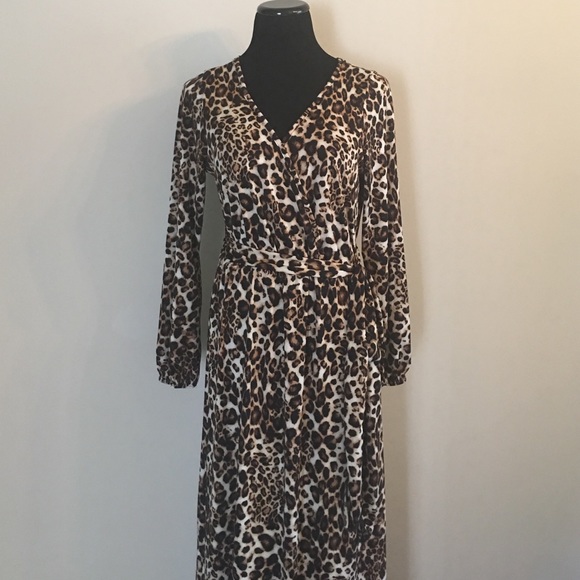 Leopard print maxi dress