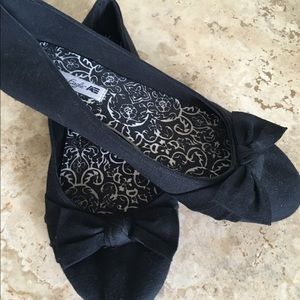 American Eagle Black Flats